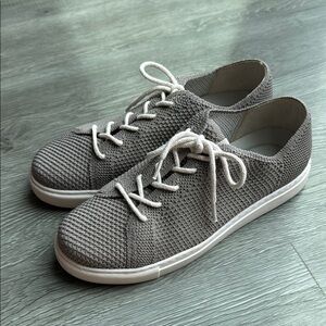 Nisolo Women’s Go-to Eco-Knit Sneakers Gray